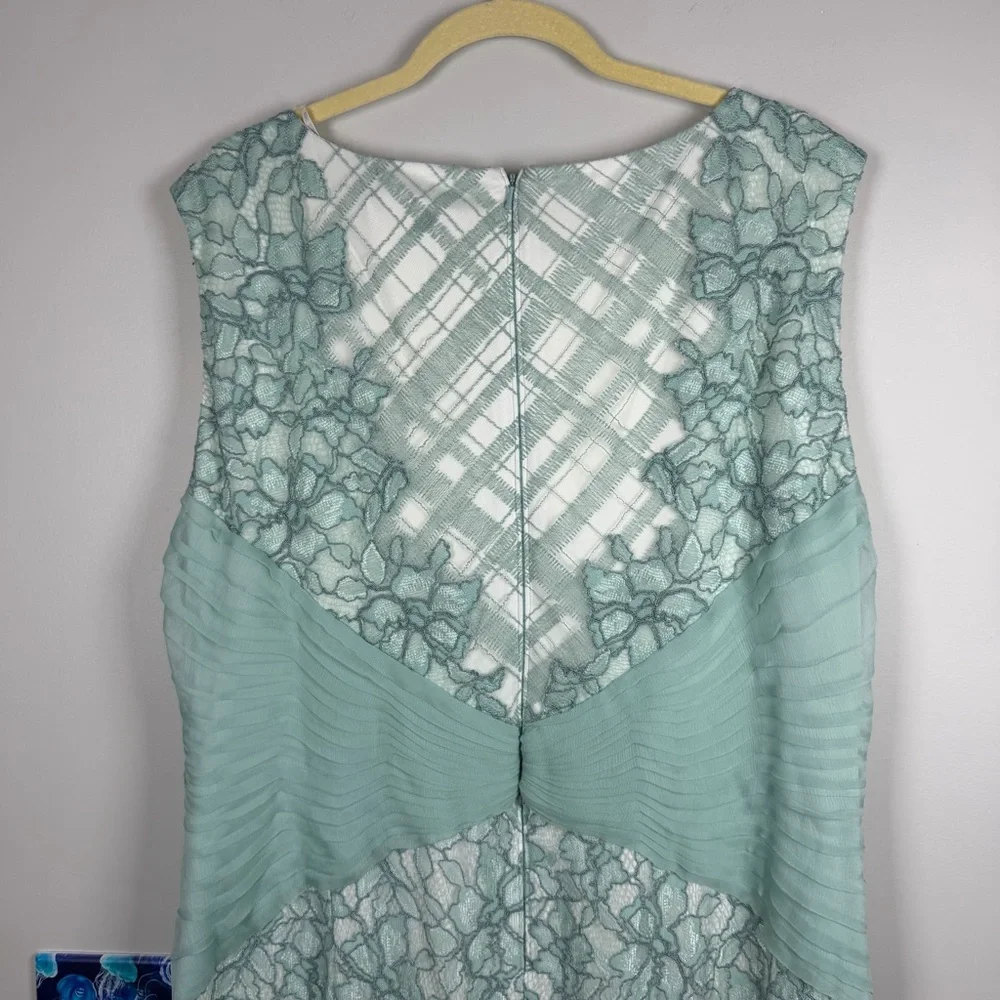 Tadashi Shoji EMBROIDERED TULLE PLEATED Lace Sheath Green Mint DRESS 18Q Easter